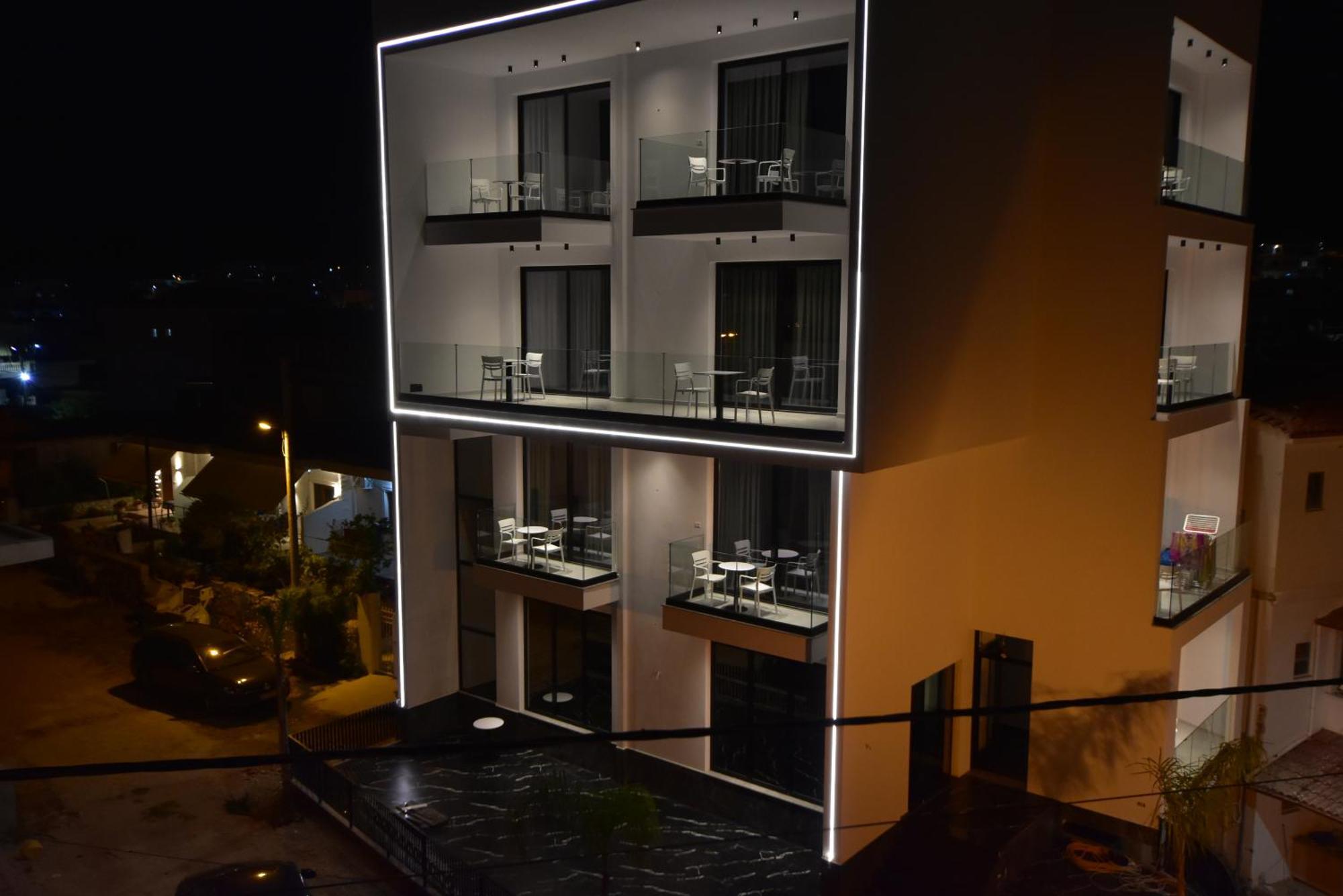 Agimi Hotel Ksamil Exteriör bild