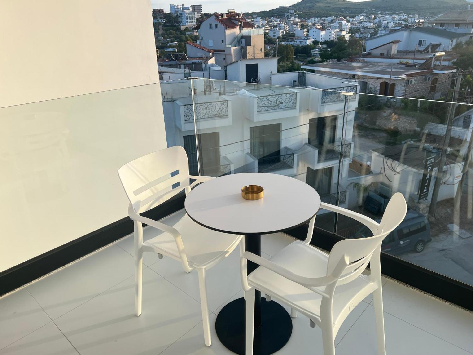 Agimi Hotel Ksamil Exteriör bild